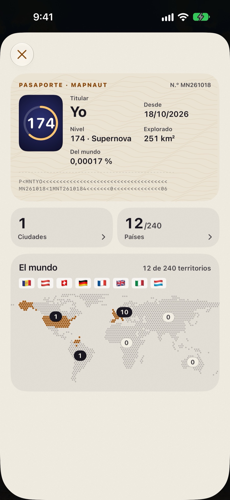 El pasaporte: la página de datos, y las ciudades y los países encendidos